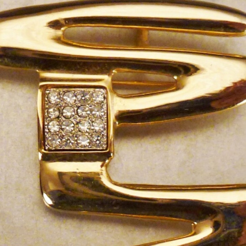 Vintage Parklane Brooch Pendant